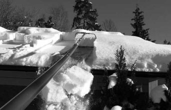 how to clean or remove snow off roof