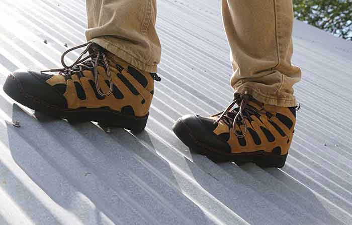 Can you Walk on a Metal Roof Safely without Damages ...