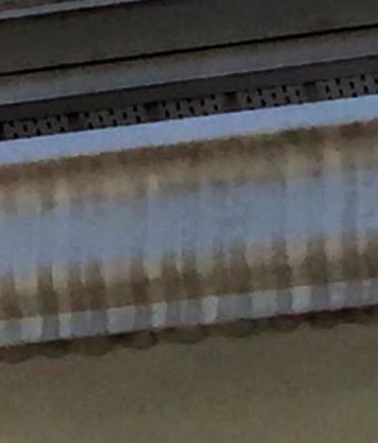 How to Clean Tiger Stripes on Aluminum Gutters