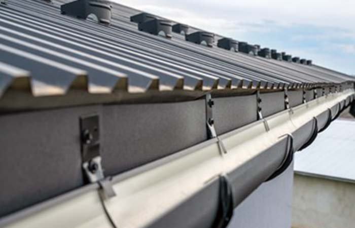 How Long do gutters last-aluminum, steel, copper Plastic